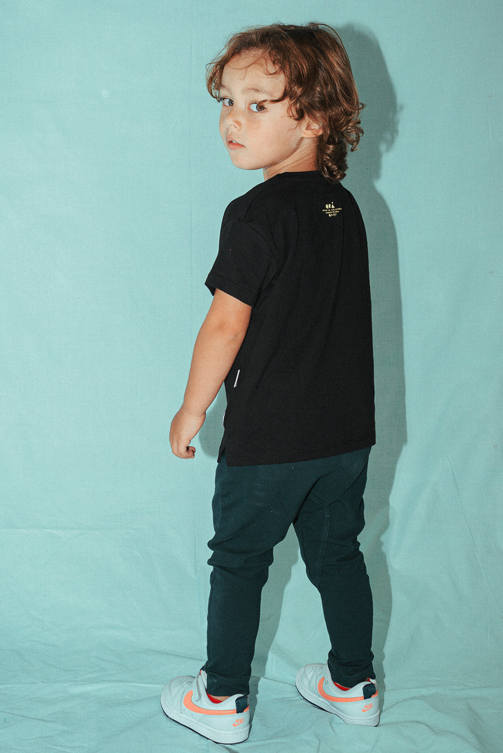 T-SHIRT NEGRA - Qua Kids