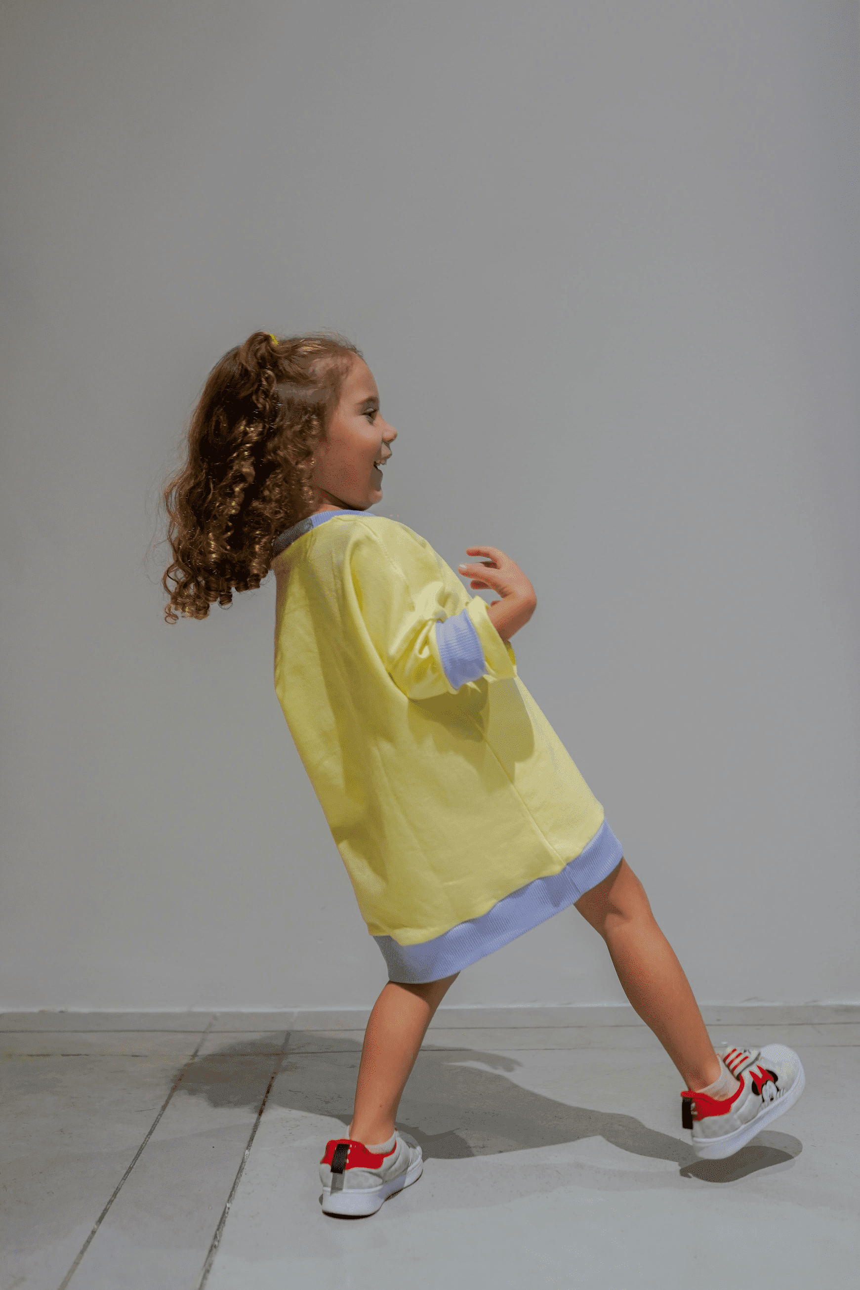 BUZO AMARILLO - Qua Kids